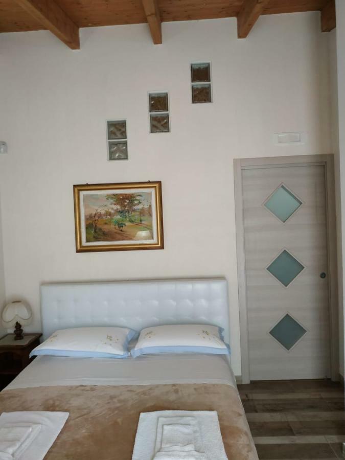 B&B Tra I Mari Del Salento Lecce Ngoại thất bức ảnh